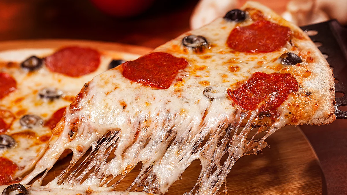 Dozens Sick After Eating THC-Tainted Food at Wisconsin Pizzeria